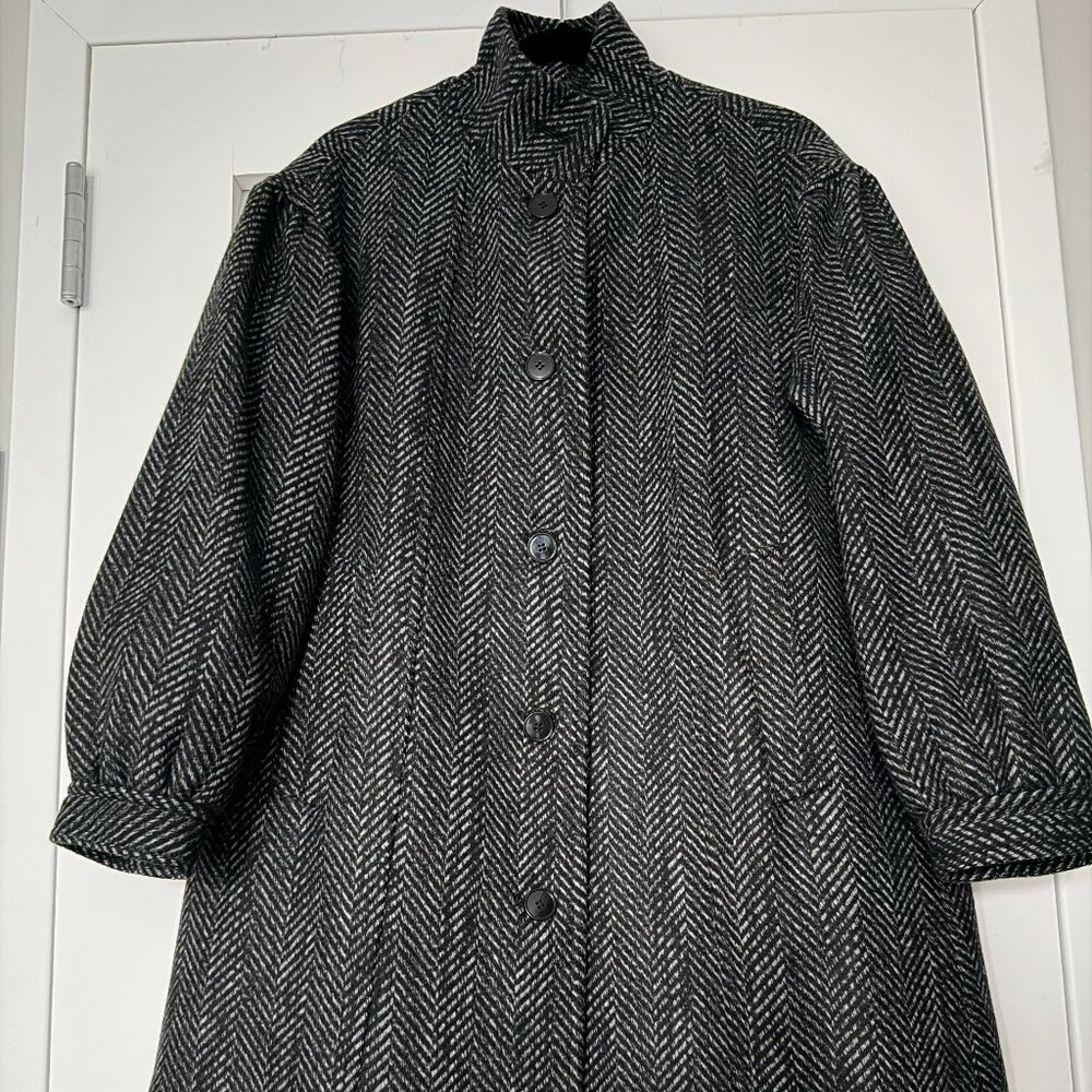 Club Monaco Herringbone Swing Coat, Size S